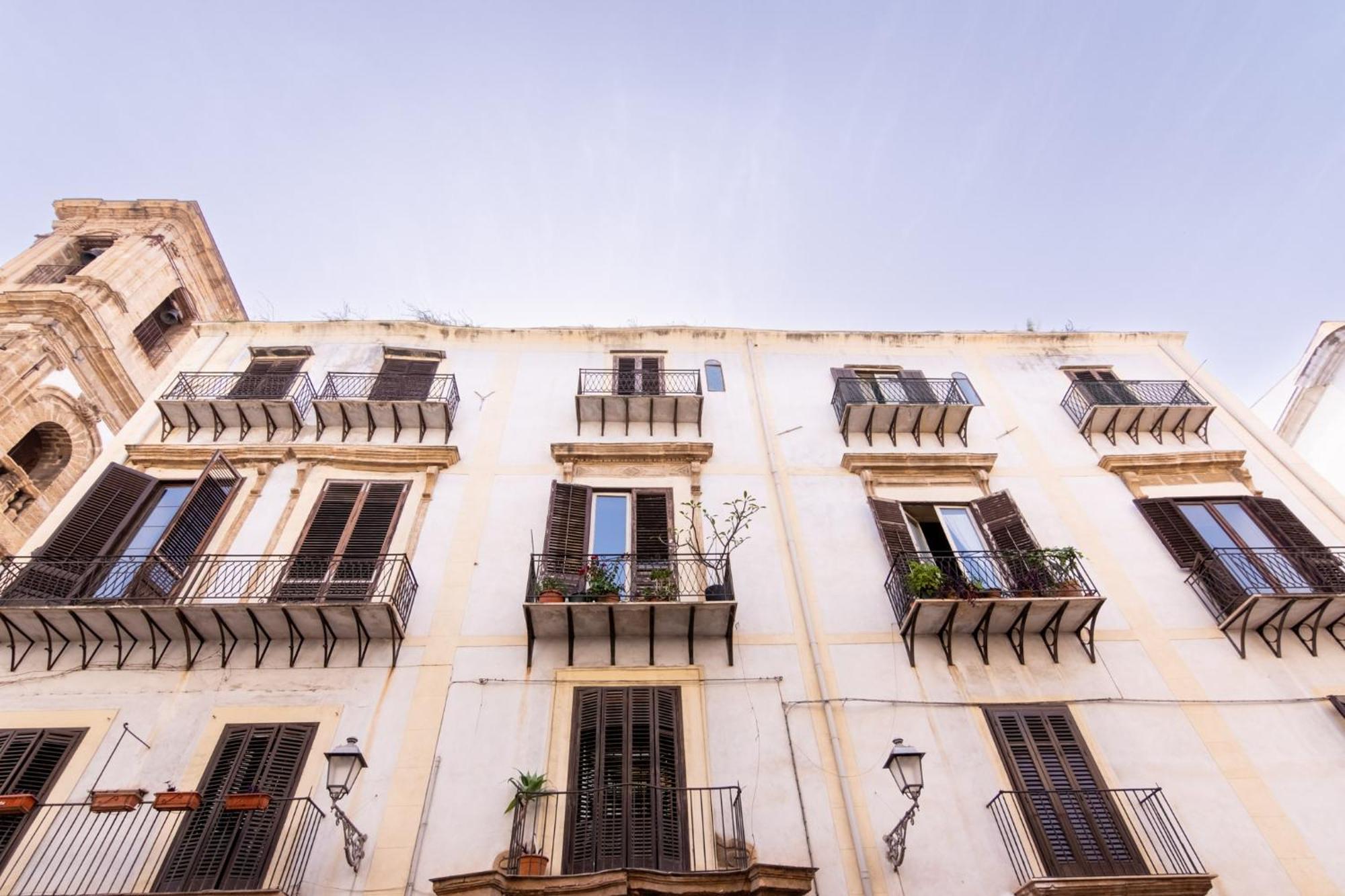 Palazzo Del Bono Suites Palermo Exteriör bild
