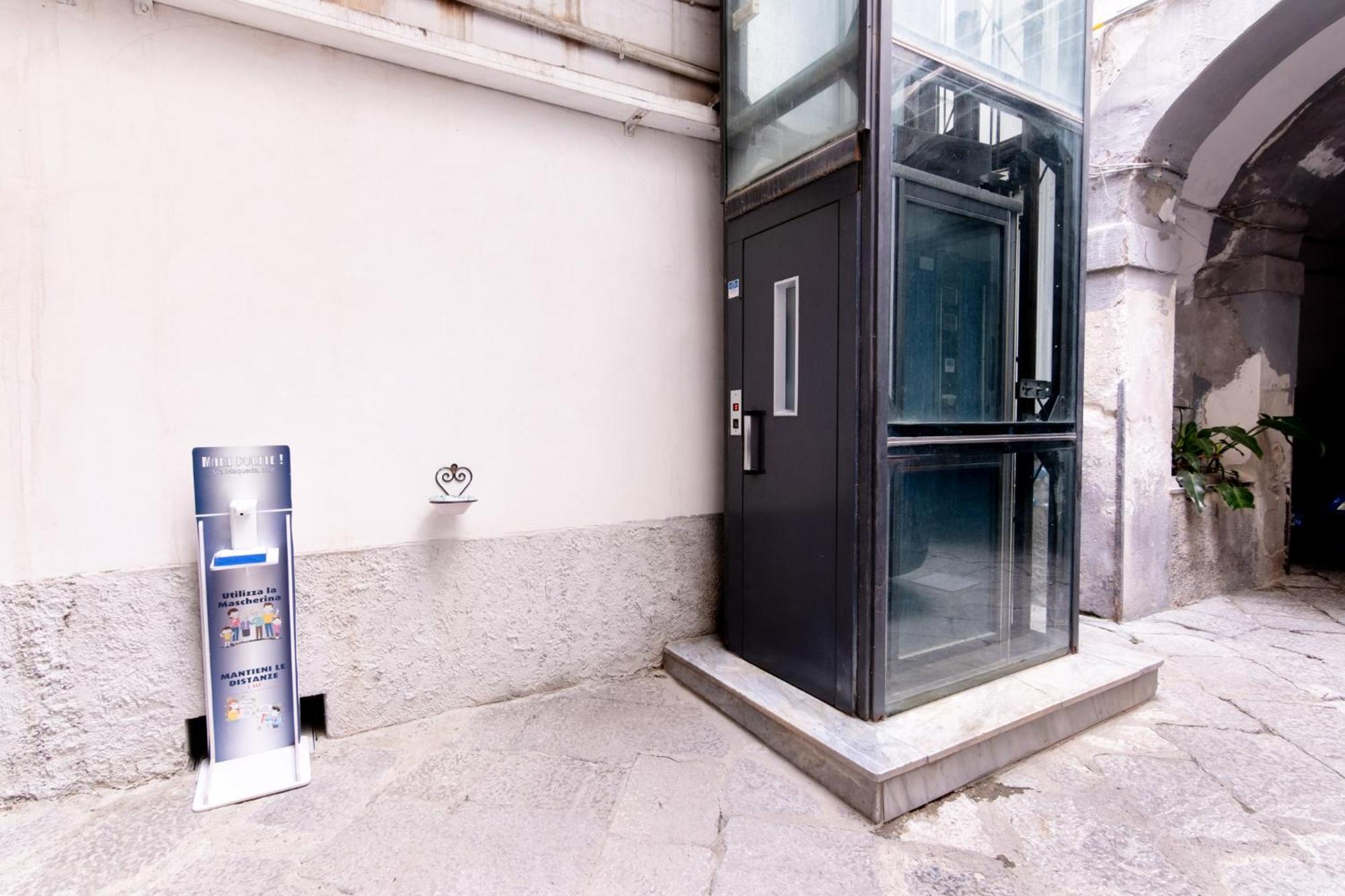 Palazzo Del Bono Suites Palermo Exteriör bild