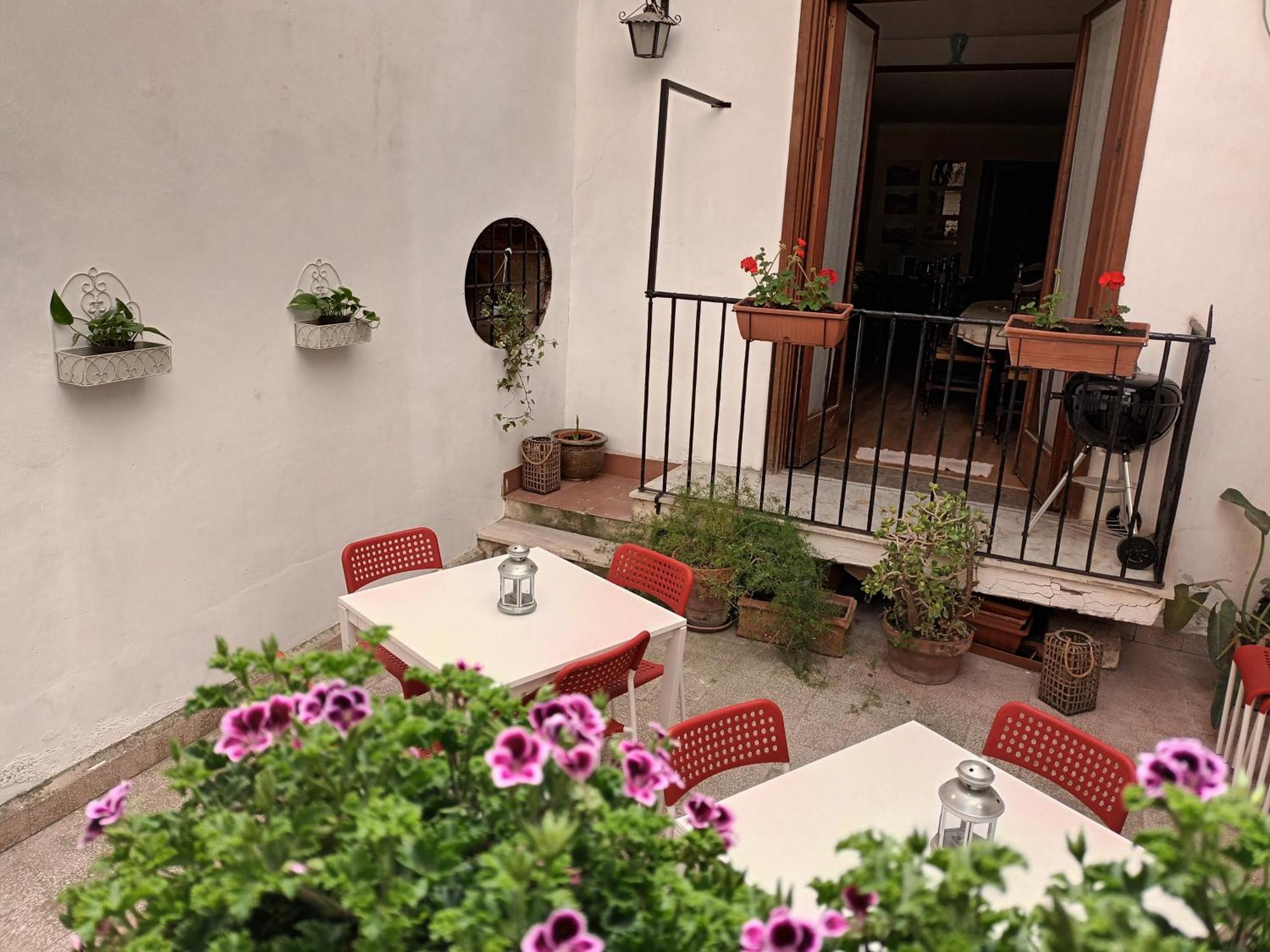 Palazzo Del Bono Suites Palermo Exteriör bild
